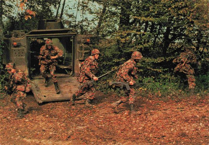 Militaria Schweiz Panzergrenodiere