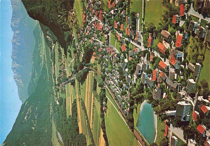 Flintsbach Inn Fliegeraufnahme mit Falkenstein Fischbach und Kaisergebirge