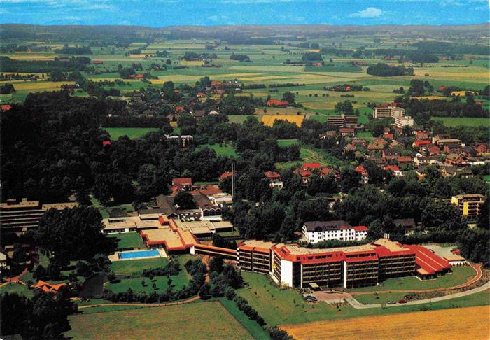 Bad Waldliesborn Kurviertel mit Kliniken Eichholz und Kreuzkamp Fliegeraufnahme