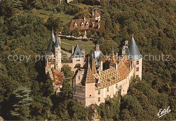 La Rochepot Chateau vue aerienne