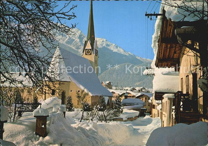 Abtenau Ortspartie bei der Kirche Wintersportplatz Tennengebirge