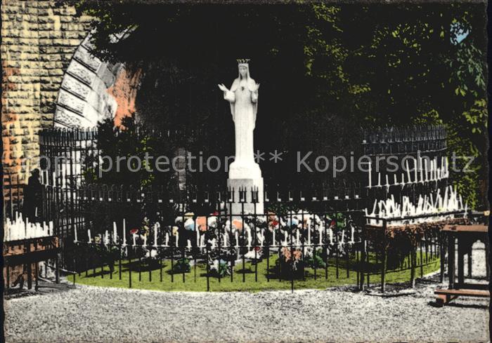 Beauraing Lieu des Apparitions Platz der Erscheinung Marienstatue