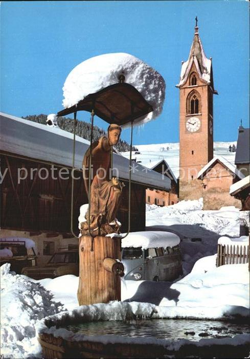 Serfaus Tirol Dorfbrunnen Kirche im Winter