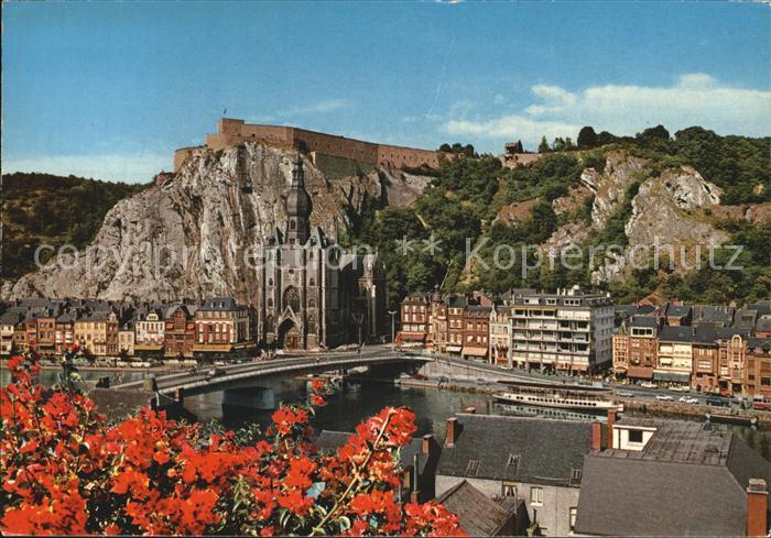Dinant Wallonie Maas Bruecke Kathedrale Festung