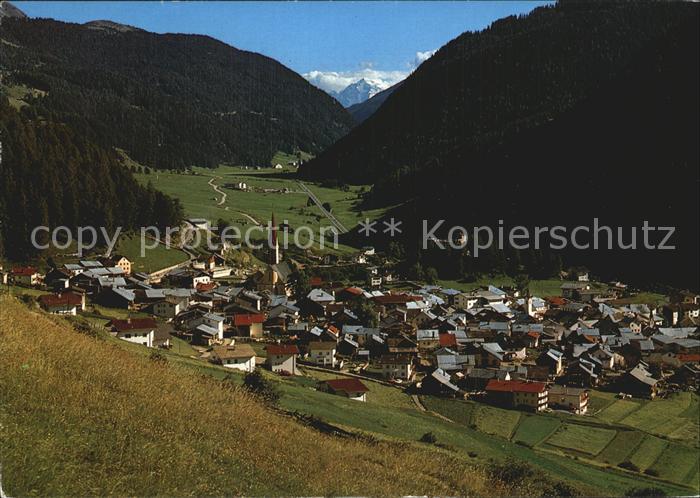 Nauders Tirol Ortsansicht mit Kirche Reschenpass Blick auf Ortler