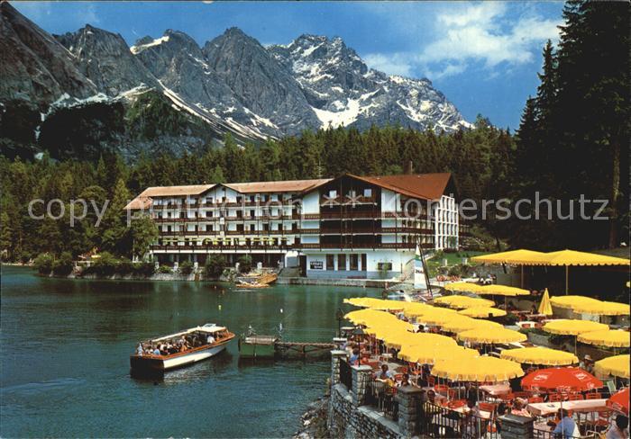 Eibsee Hotel und Eibseepavillon Terrasse Anlegestelle Zugspitze