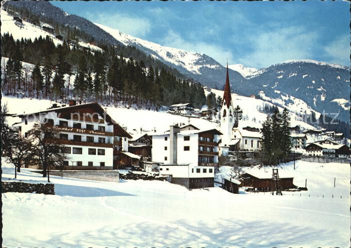 Hippach Dorfpartie mit Kirche und Gasthof Post