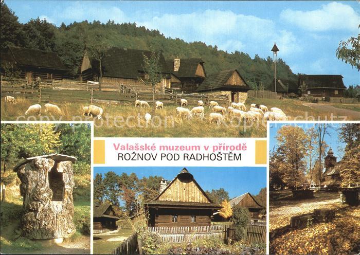 Roznov pod Radhostem Valasske Muzeum v Prirode Podzim ve valasske dedine