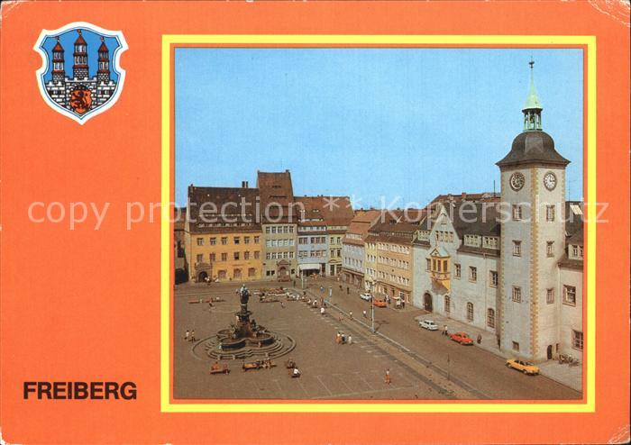 Freiberg Sachsen Obermarkt mit Rathaus und Brunnendenkmal