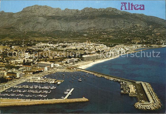 Altea Vista aerea del puerto