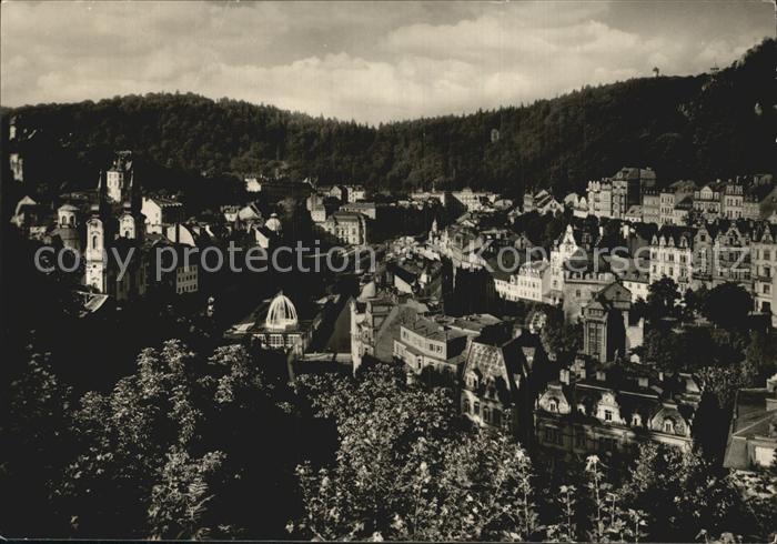 Karlovy Vary Teilansicht Kurort mit dem Sprudel