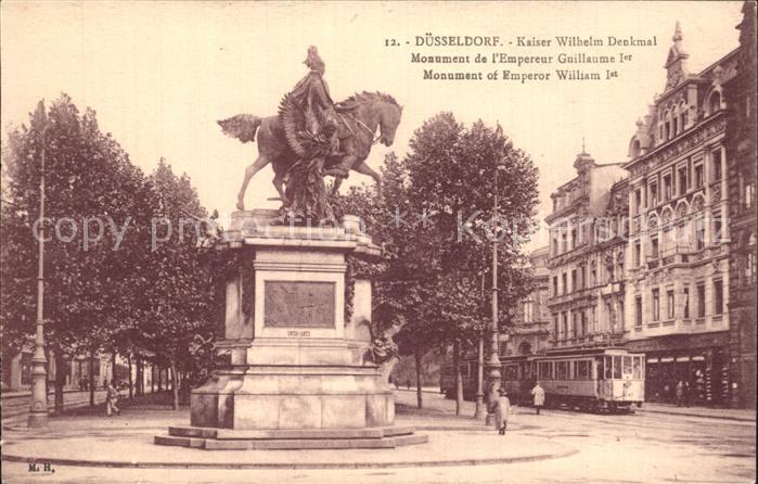 DuessELDORF  CITY Kaiser Wilhelm Denkmal Strassenbahn