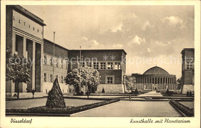 DuessELDORF  CITY Kunsthalle mit Planetarium