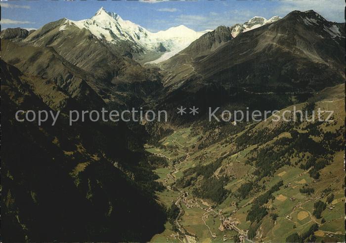 Heiligenblut Kaernten mit Grossglockner Fliegeraufnahme