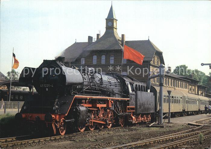 Lokomotive Einheitsgueterzuglokomotive 411231-4 Bahnhof Gusten