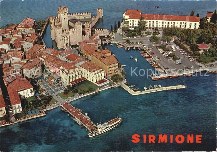 Sirmione Lago di Garda Fliegeraufnahme Schloss