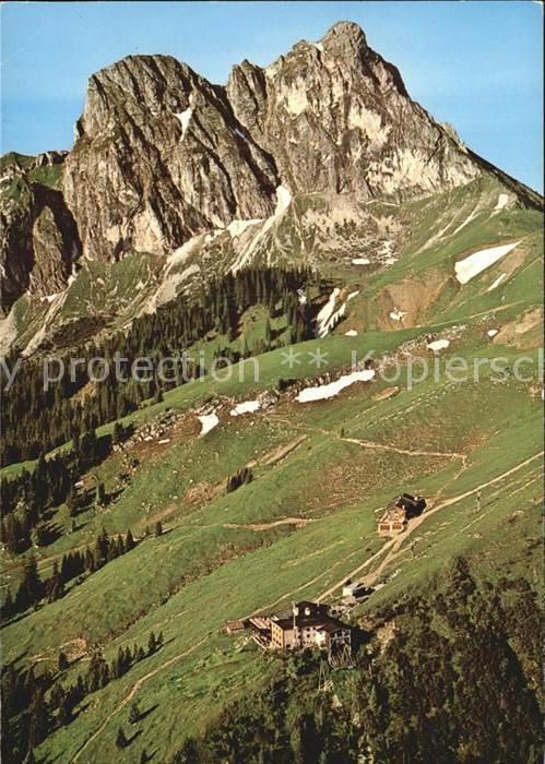 Pfronten Ostallgaeu Bayern Breitenberg Hochalpe mit Aggenstein