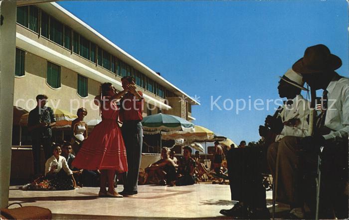 Curacao Niederlaendische Antillen Dancing a Curacao Vals on the pool terrace of