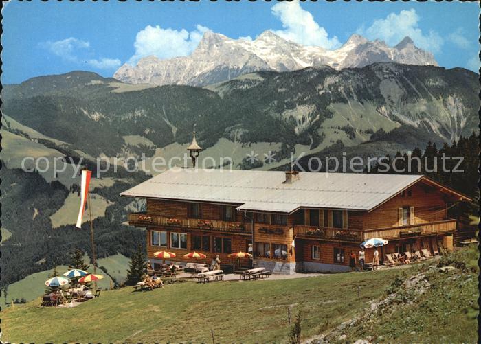 Kufstein Tirol Alpengasthof Angerer Alm mit Loferer Steinberge
