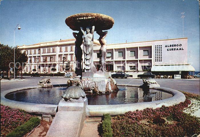 Cattolica Rimini Piazzale Kursaal e fontana
