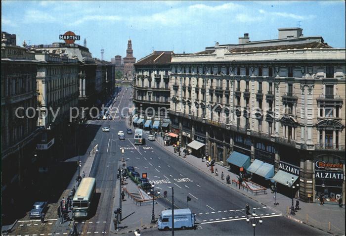 Milano Piazza Cardusio e Via Dante con Castello Sforzesco