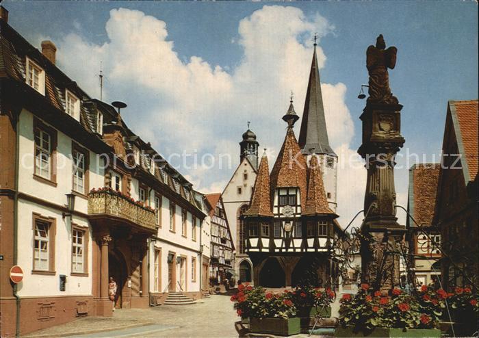 Michelstadt Blick zum Rathaus