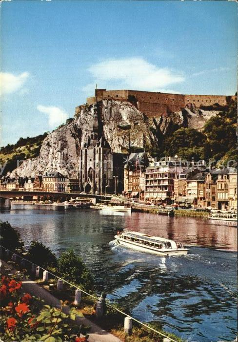 Dinant Wallonie La Meuse La Collegiale et la citadelle