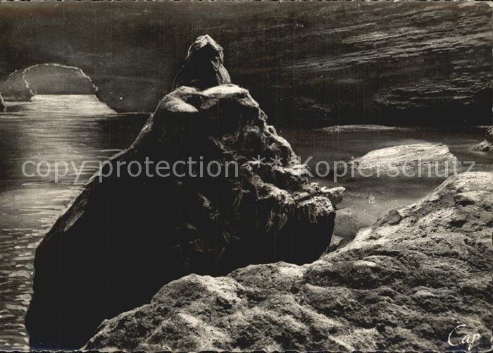 Bonifacio Corse du Sud Grotte Marine de Sdragonato