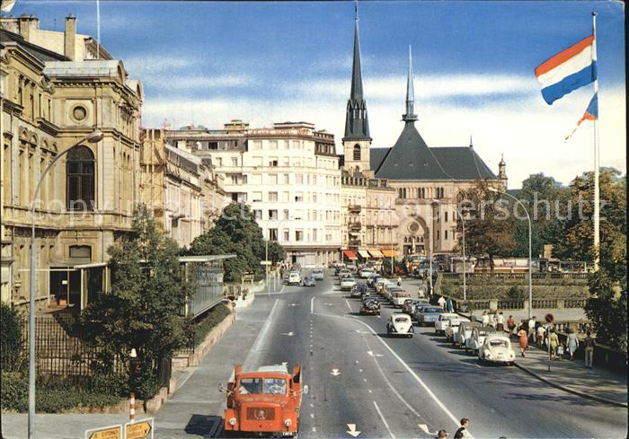 LUXEMBOURG  Luxemburg Boulevard Roosevelt Place de la Constitution et Cathedrale