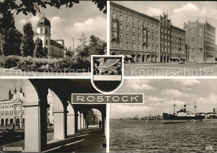 ROSTOCK  CITY Langestrasse Museum Rathaus Hafen