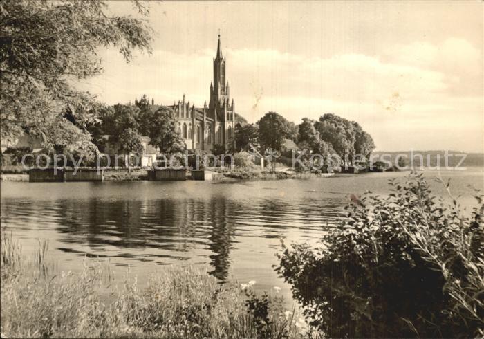 Malchow Seepartie mit ehem. Kloster