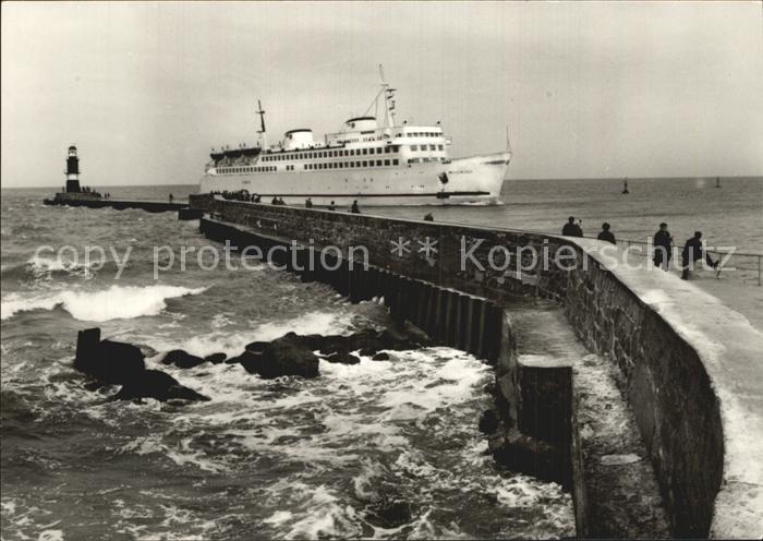Warnemuende Ostseebad Faehrschiff Warnemuende