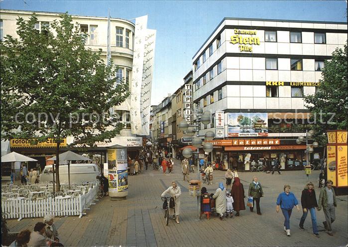 Krefeld Neumarkt Fussgaengerzone