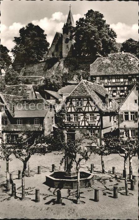 Zwingenberg Bergstrasse Marktplatz Fachwerkhaeuser Kirche