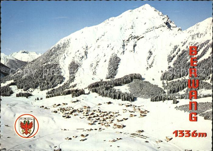 Berwang Tirol Wintersportplatz Hoehenluftkurort Alpen Fliegeraufnahme