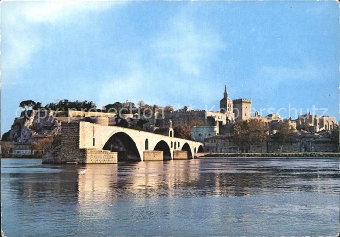 Avignon Vaucluse Pont Saint Benezet Palais des Papes