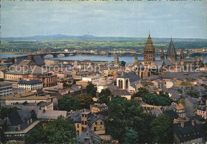 Wiesbaden Stadtansicht Dom