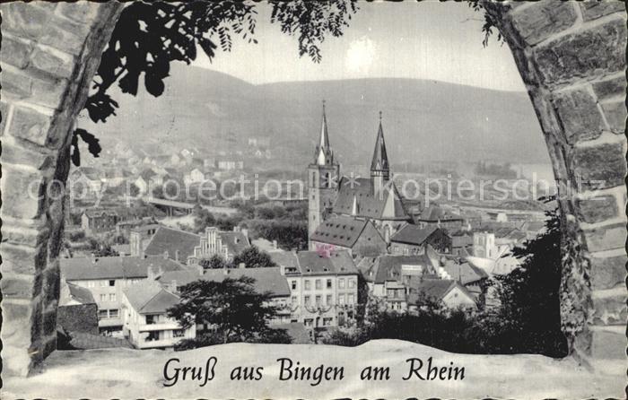 Bingen Rhein Durchblick zur Kirche