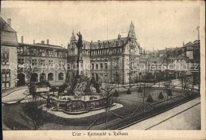 TRIER  CITY Kornmarkt und Rathaus