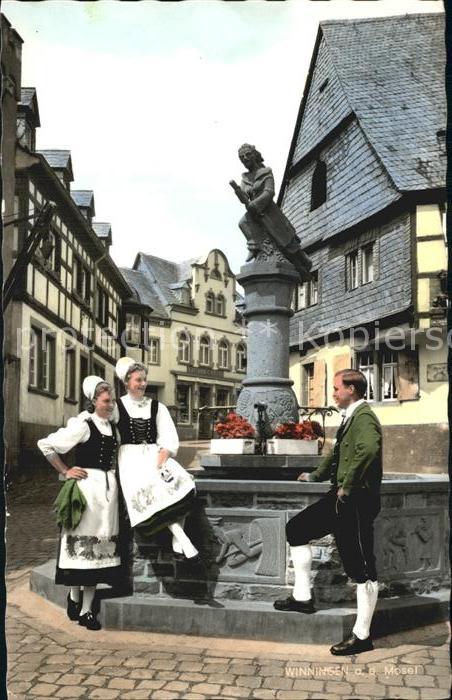 Winningen Mosel Am Weinhexenbrunnen Landestrachten