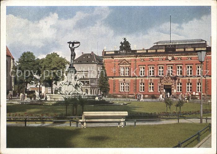 Goerlitz Sachsen Hindenburgplatz mit Muschelminna Postamt