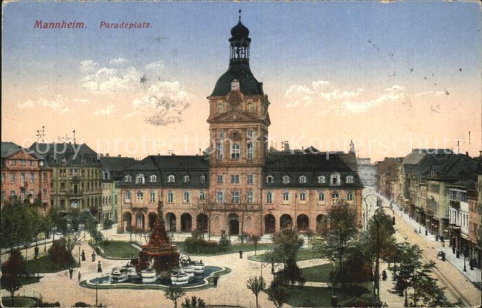 MANNHEIM BW Paradeplatz Stadthaus Denkmal