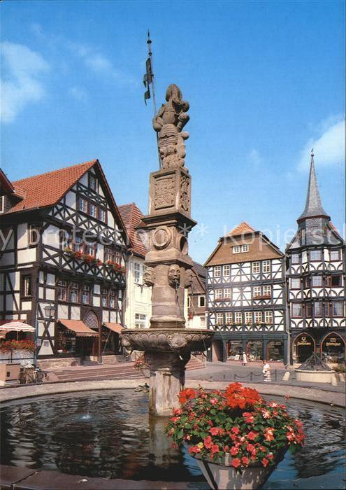 Fritzlar Rolandbrunnen Marktplatz Fachwerkhaeuser Domstadt
