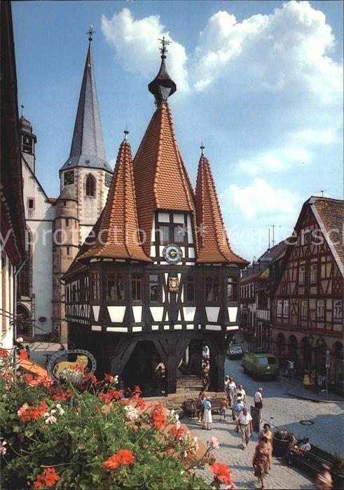 Michelstadt Rathaus aus dem Jahre 1484 Historisches Gebaeude Altstadt Kirche Fac