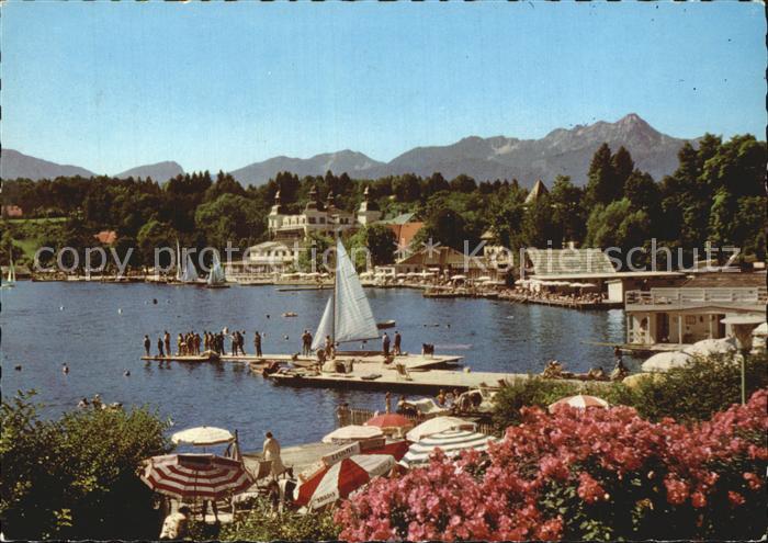 Velden Woerthersee Uferpartie am See Terrasse Badesteg
