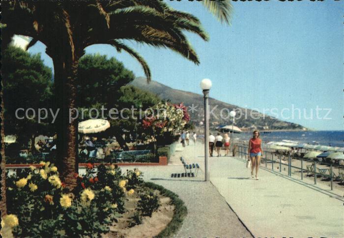 ALAssIO Savona Liguria IT Passegiata a mare Uferpromenade Riviera dei fiori