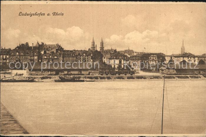 Ludwigshafen Rhein Partie am Rhein