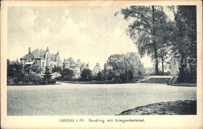 Landau Pfalz Nordring mit Kriegerdenkmal