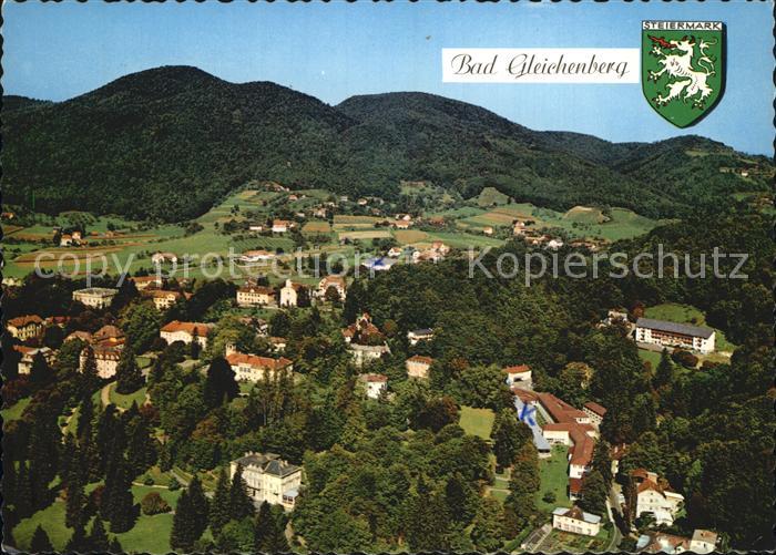Bad Gleichenberg Fliegeraufnahme mit Kurmittelhaus und Kurpark