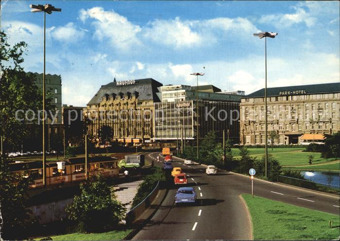 DuessELDORF  CITY Blick von der Hochstrasse auf Corneliusplatz